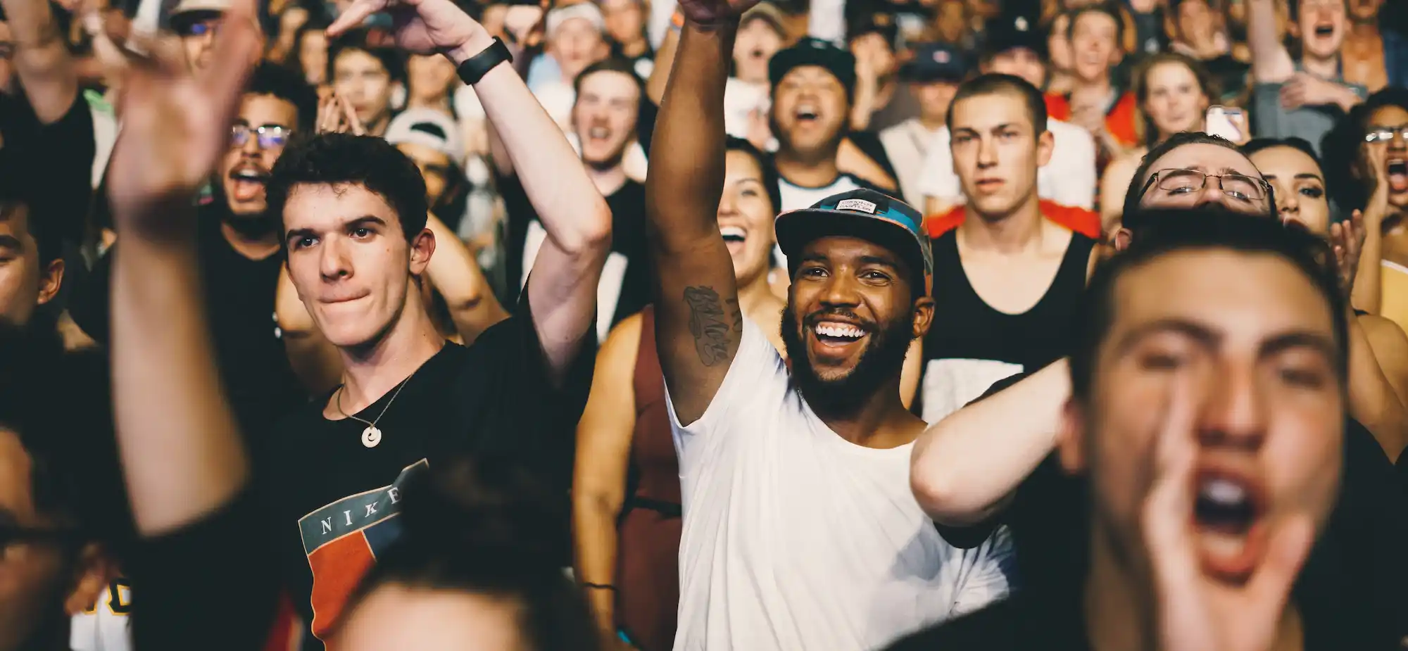 Une foule exaltée lors d'un concert